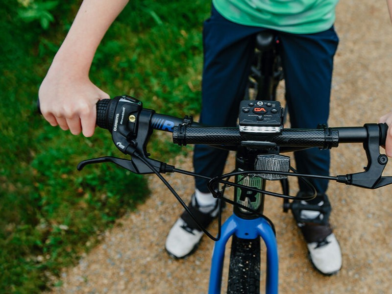 Riding gear for cyclists